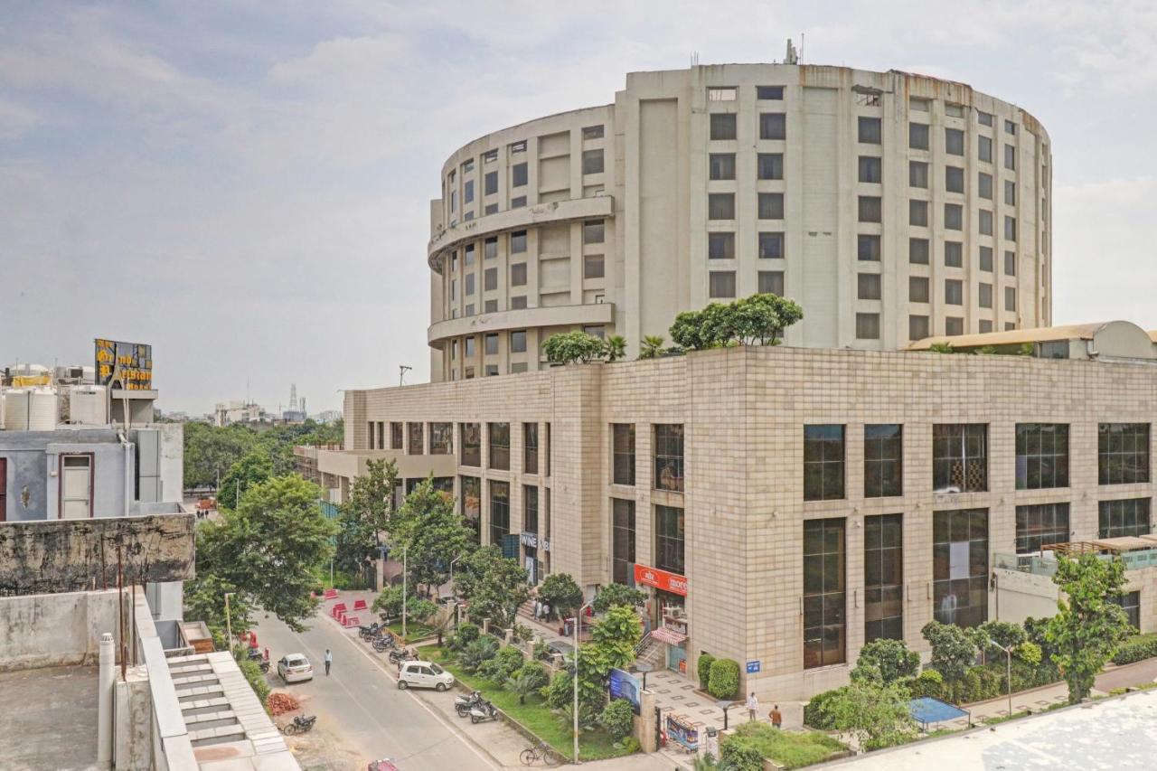 Townhouse 450 Dwarka Hotell Delhi  Exteriör bild