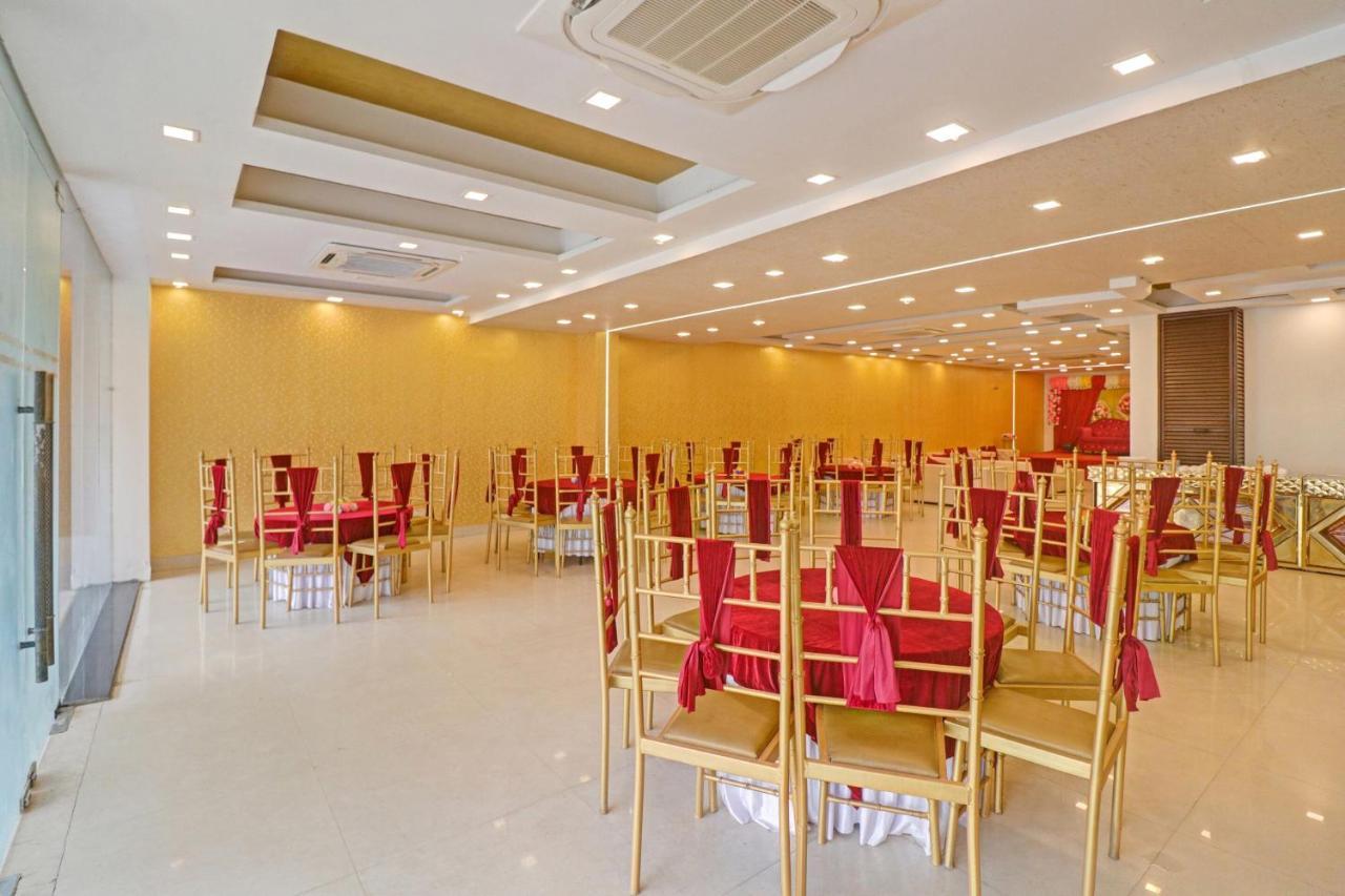 Townhouse 450 Dwarka Hotell Delhi  Exteriör bild