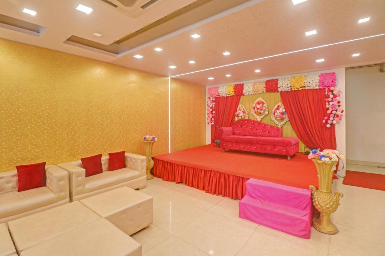 Townhouse 450 Dwarka Hotell Delhi  Exteriör bild